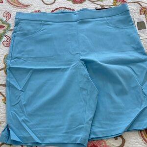 Alfred Dunner Light Blue Women's Bermudas